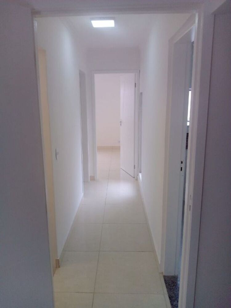 Casa à venda com 5 quartos, 195m² - Foto 11