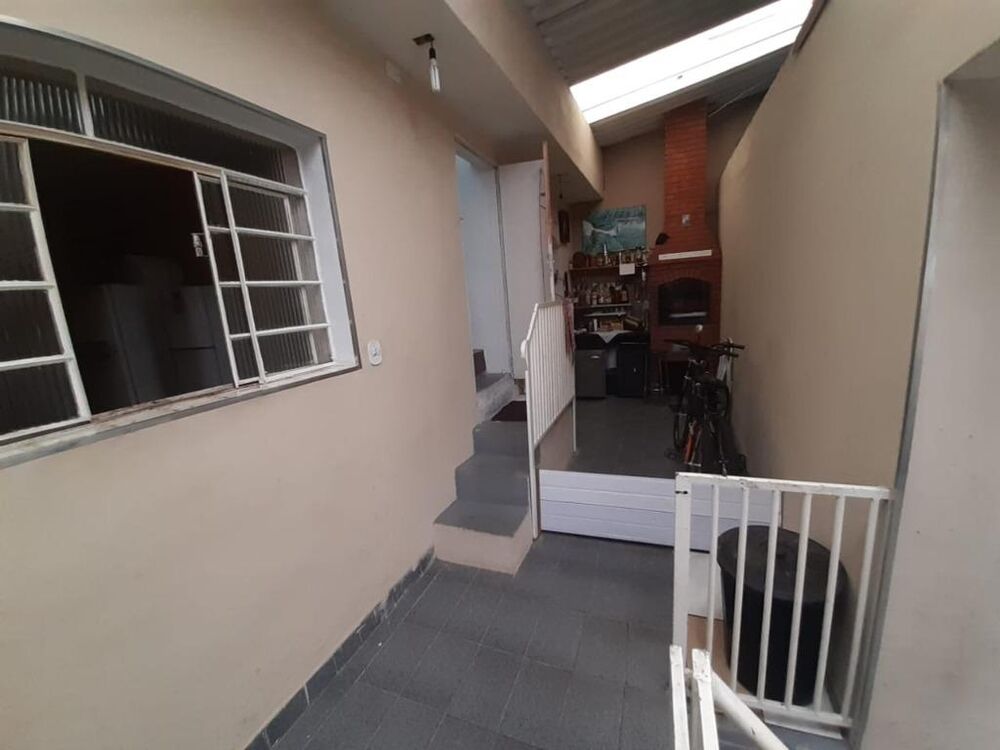 Casa, 6 quartos, 223 m² - Foto 3