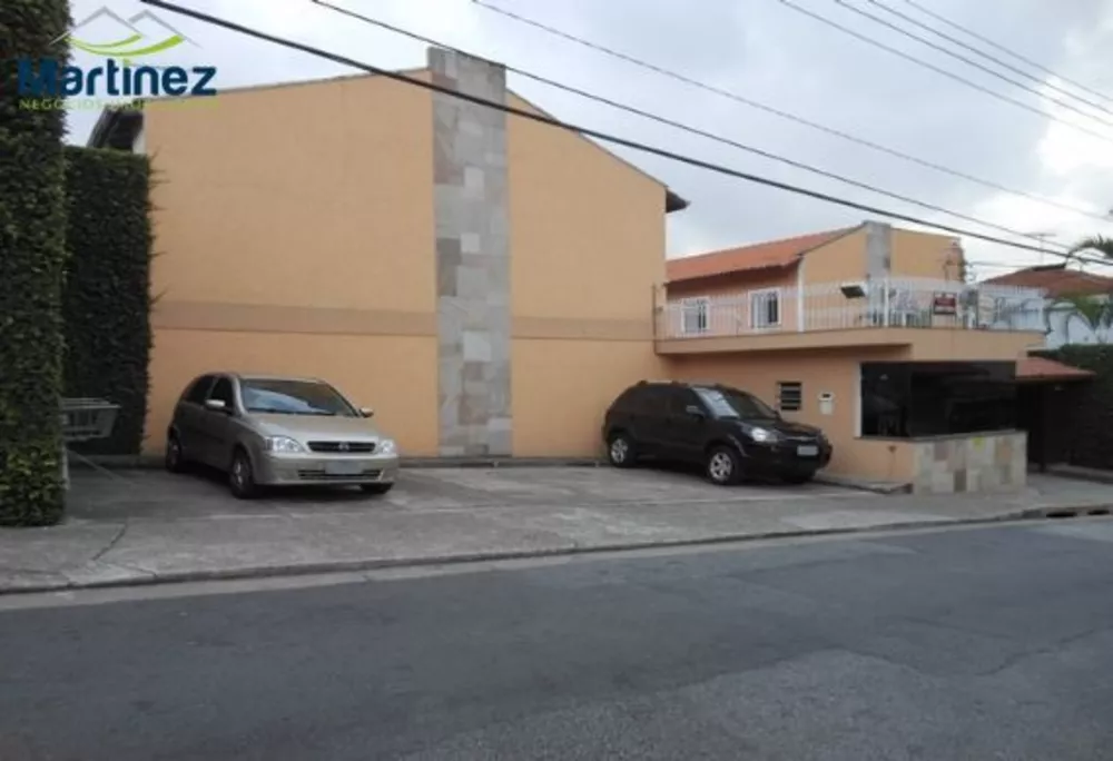 Sobrado à venda com 2 quartos, 100m² - Foto 1