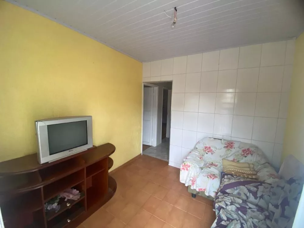 Casa para alugar com 2 quartos, 50m² - Foto 11