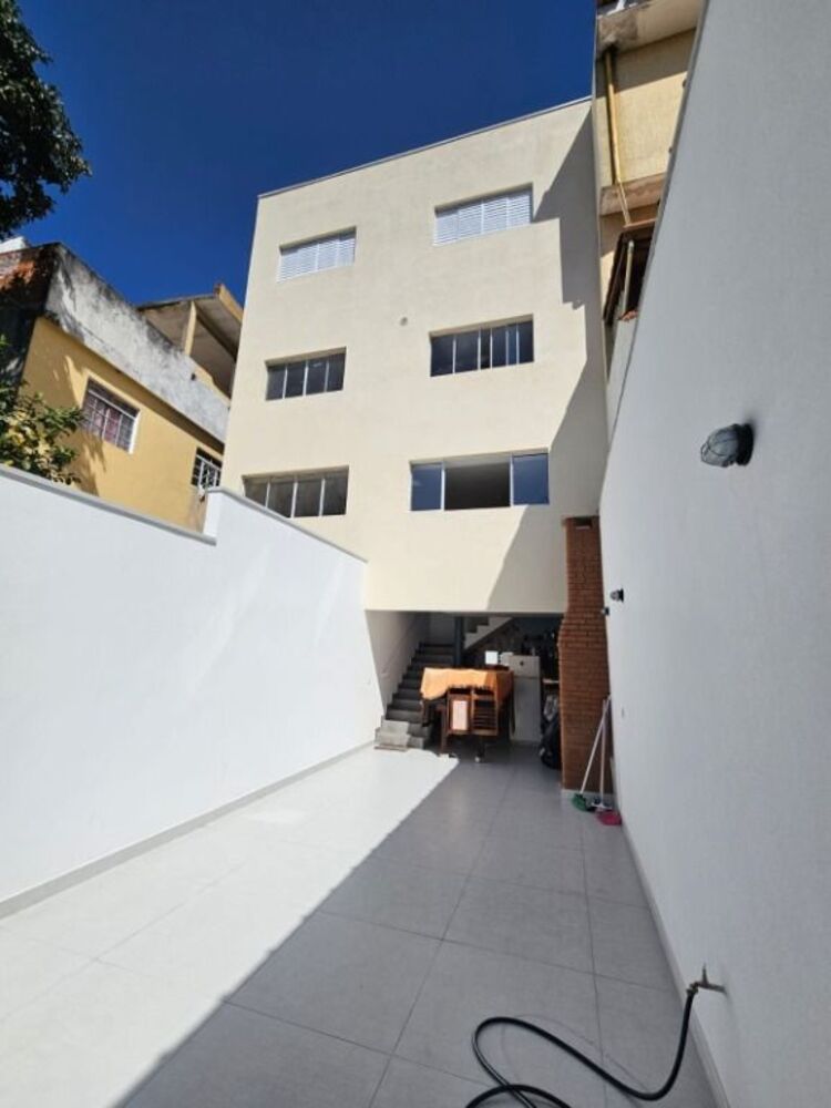 Sobrado à venda com 3 quartos, 223m² - Foto 10