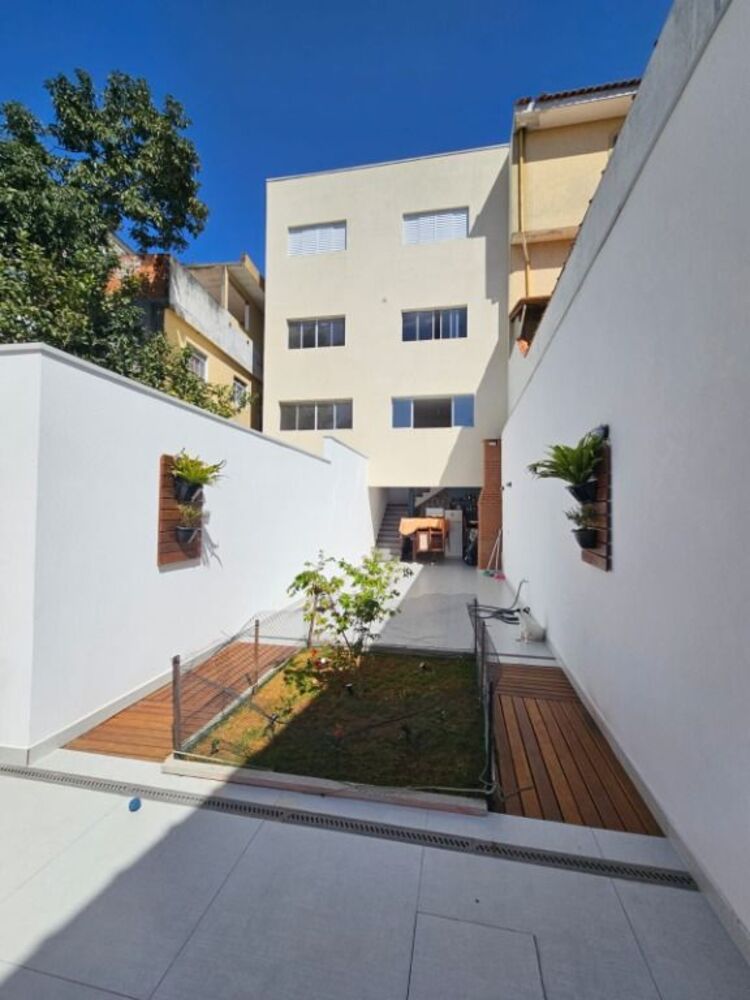 Sobrado à venda com 3 quartos, 223m² - Foto 11