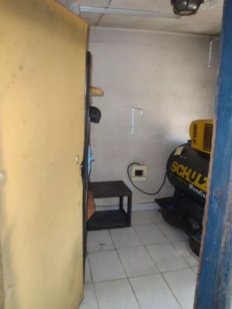 Sobrado, 2 quartos, 240 m² - Foto 8