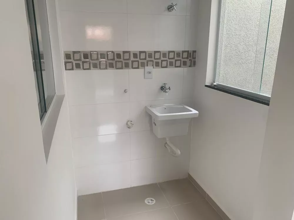 Apartamento à venda com 2 quartos, 34m² - Foto 3