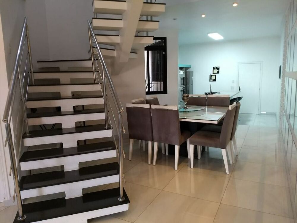 Sobrado, 3 quartos, 180 m² - Foto 2