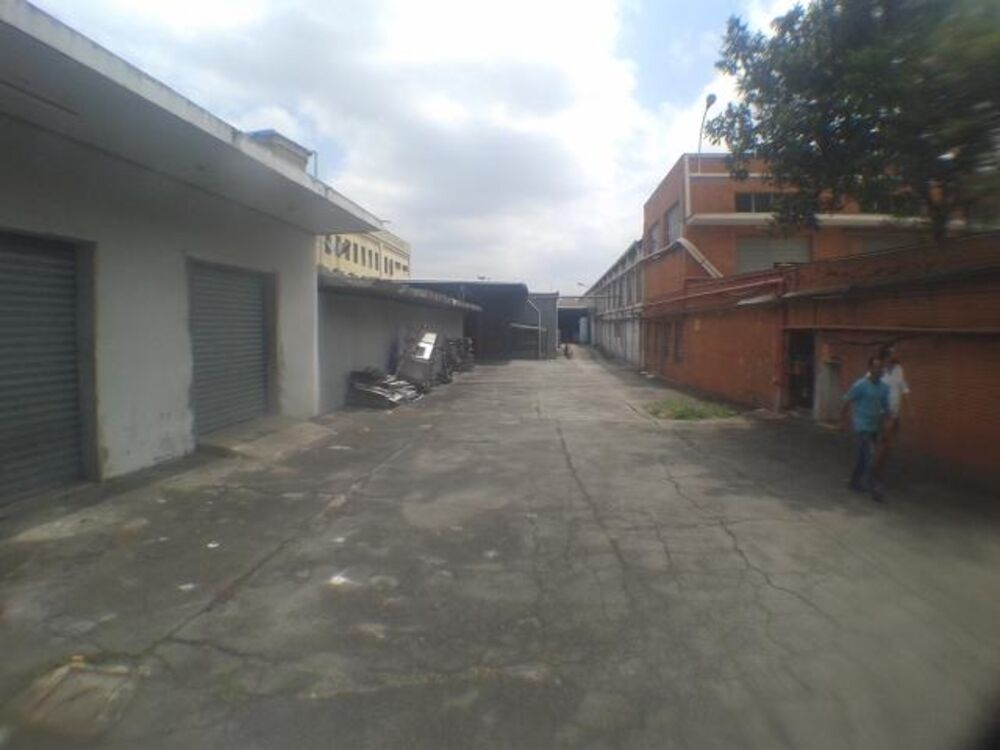 Depósito-Galpão, 4379 m² - Foto 4