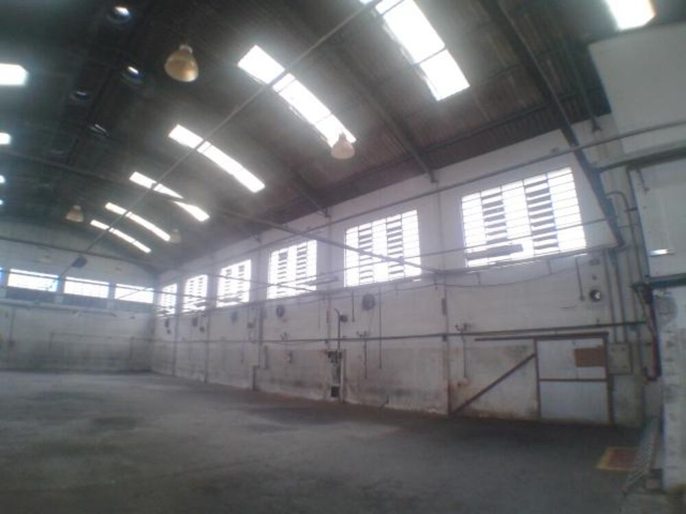Depósito-Galpão, 4379 m² - Foto 2