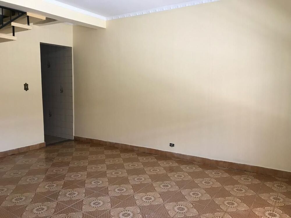 Sobrado para alugar com 3 quartos, 200m² - Foto 11