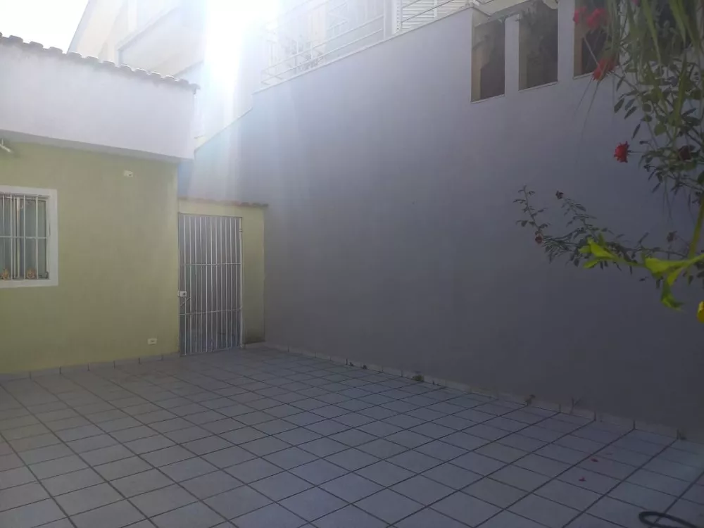 Casa à venda com 2 quartos, 95m² - Foto 2