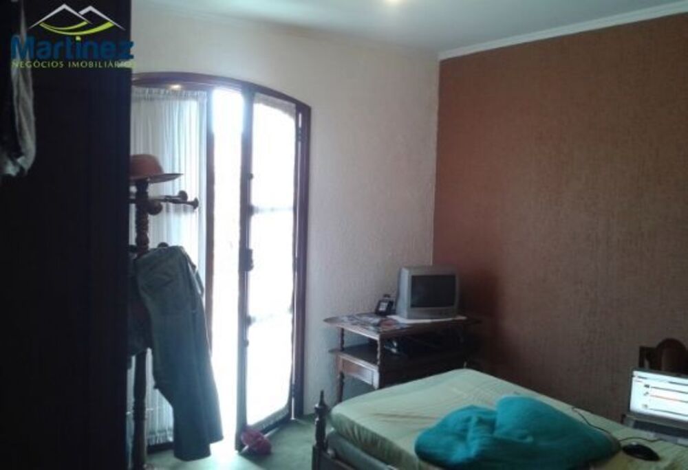 Sobrado, 3 quartos, 200 m² - Foto 2