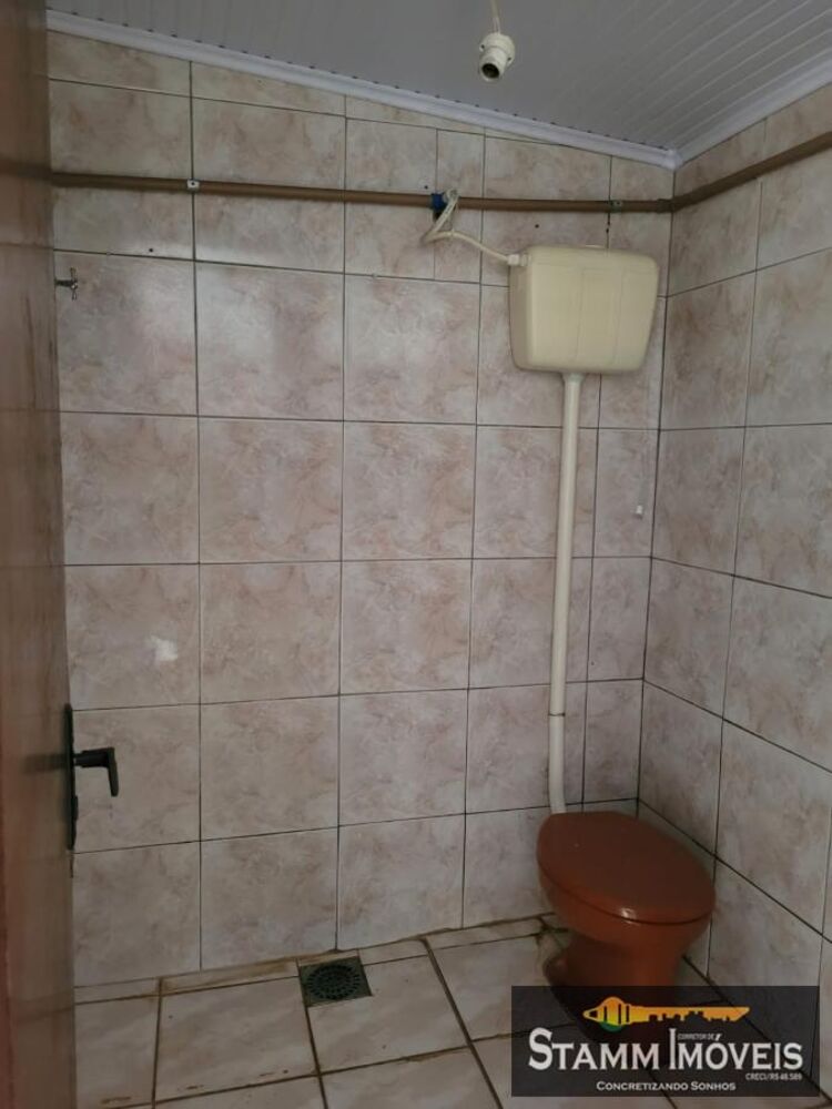 Casa à venda com 3 quartos, 229m² - Foto 4
