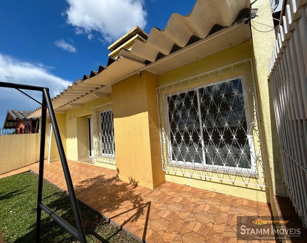 Casa à venda com 3 quartos, 138m² - Foto 2