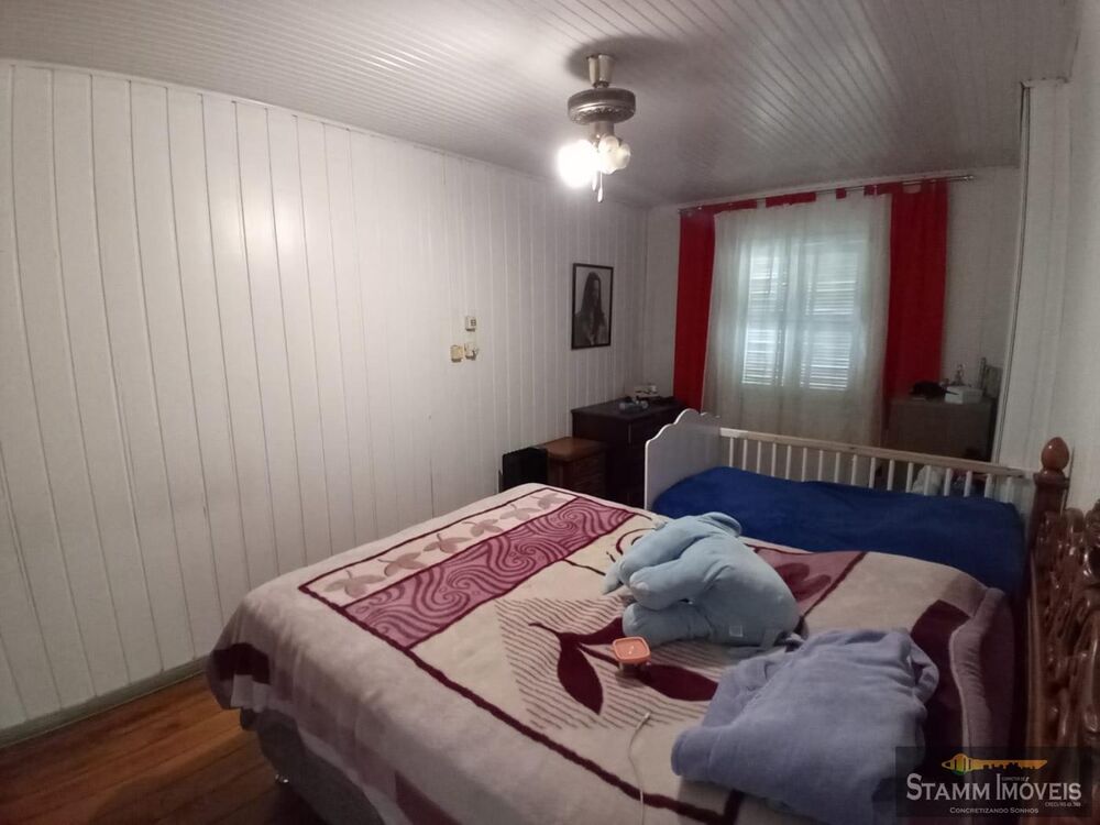 Casa à venda com 3 quartos, 445m² - Foto 4