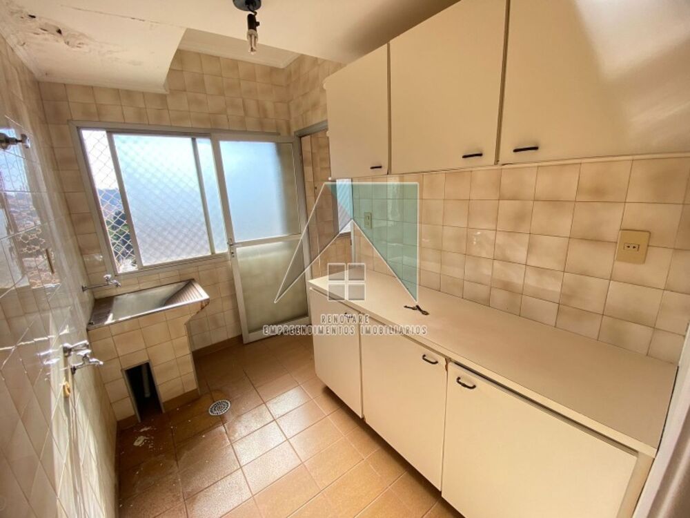 Apartamento à venda com 3 quartos, 128m² - Foto 1
