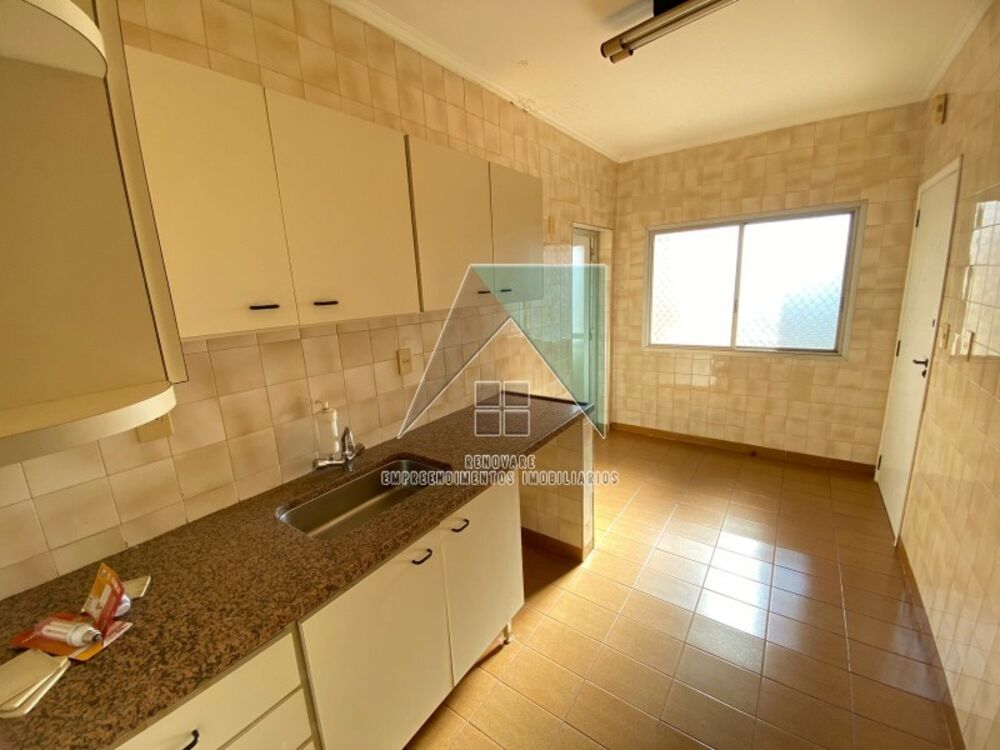 Apartamento à venda com 3 quartos, 128m² - Foto 4
