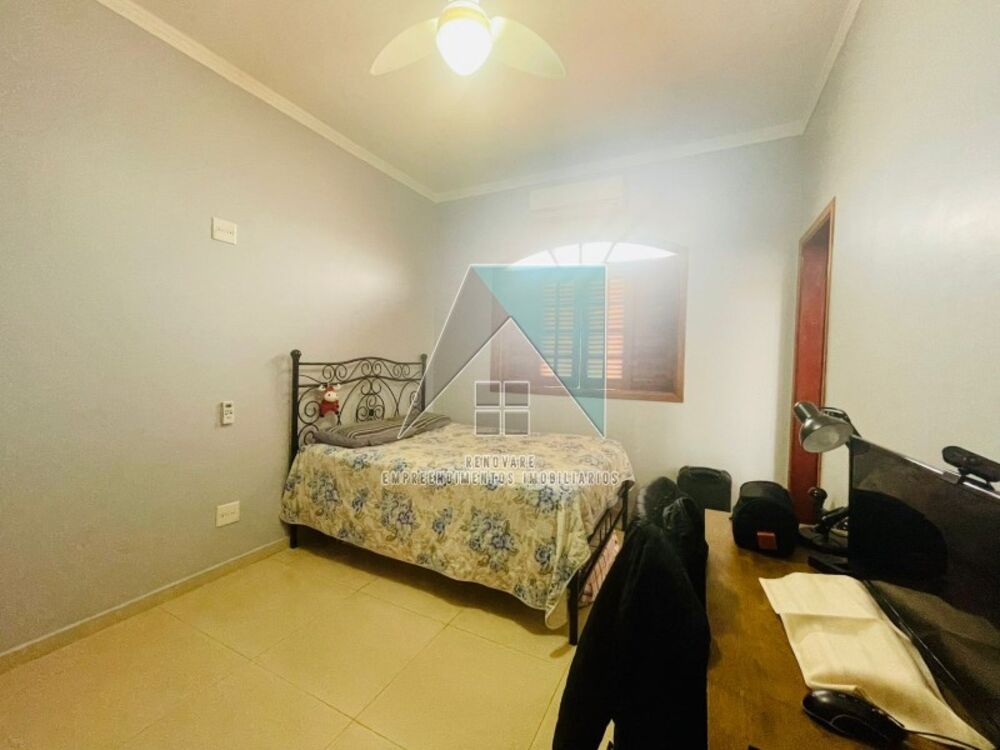 Casa, 3 quartos, 207 m² - Foto 3