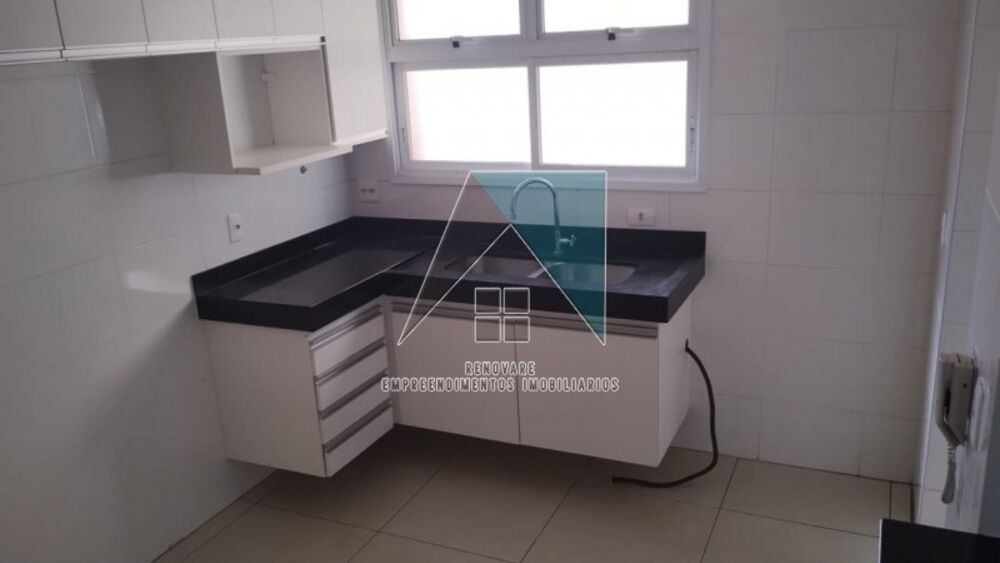 Apartamento à venda com 3 quartos, 101m² - Foto 3
