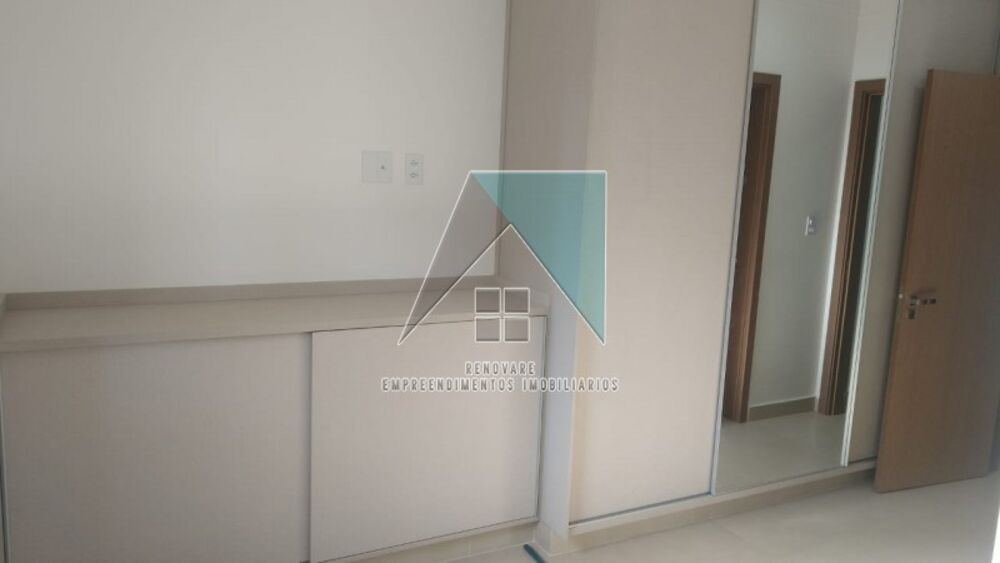 Apartamento à venda com 3 quartos, 107m² - Foto 2