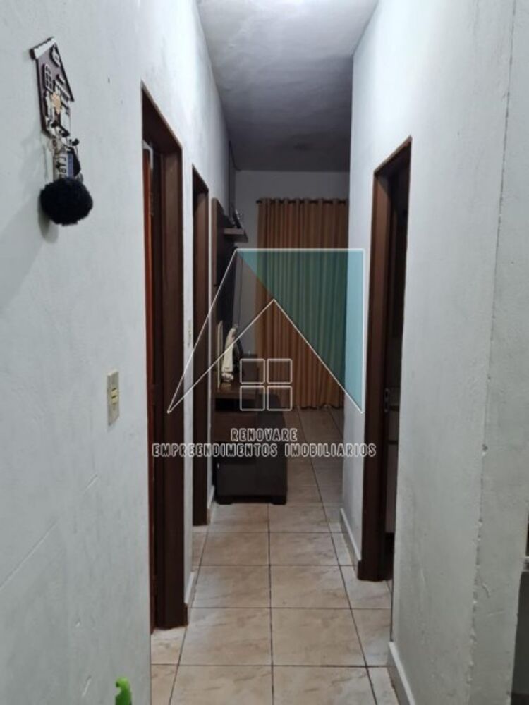 Casa à venda com 2 quartos, 47m² - Foto 10