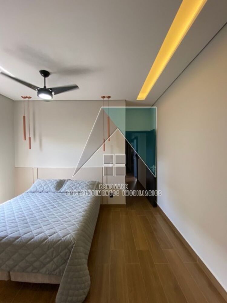 Casa à venda com 3 quartos, 258m² - Foto 4