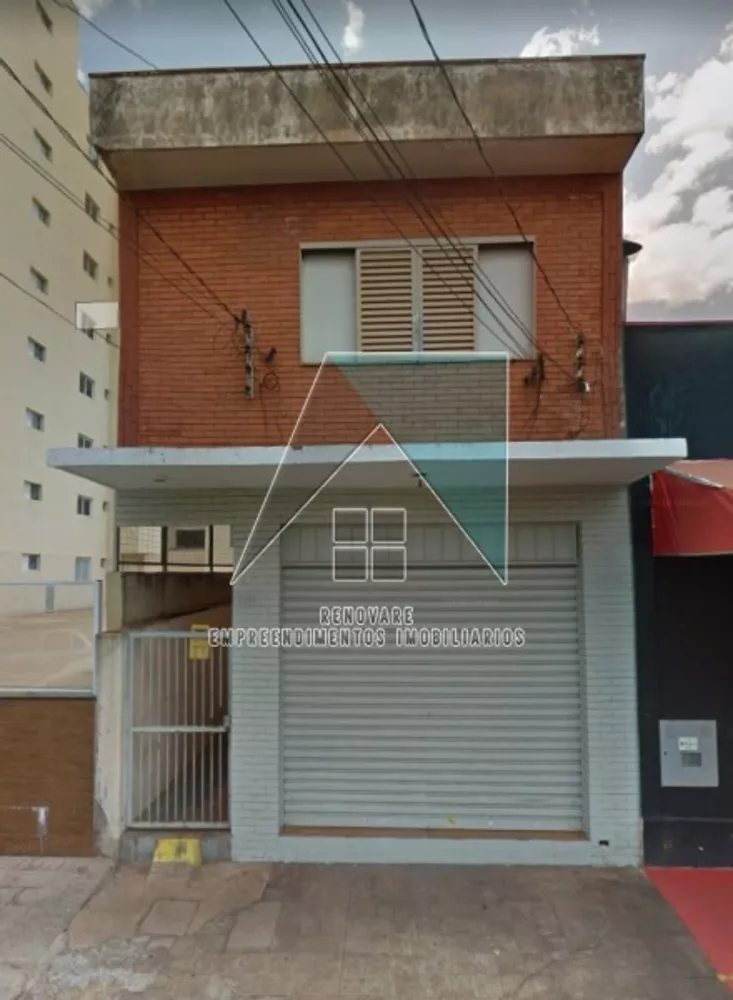 Sobrado à venda com 4 quartos, 238m² - Foto 1