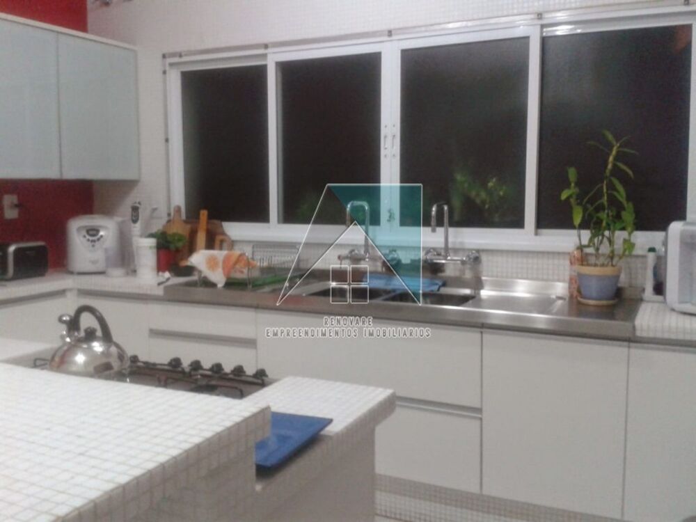 Casa, 3 quartos, 315 m² - Foto 3