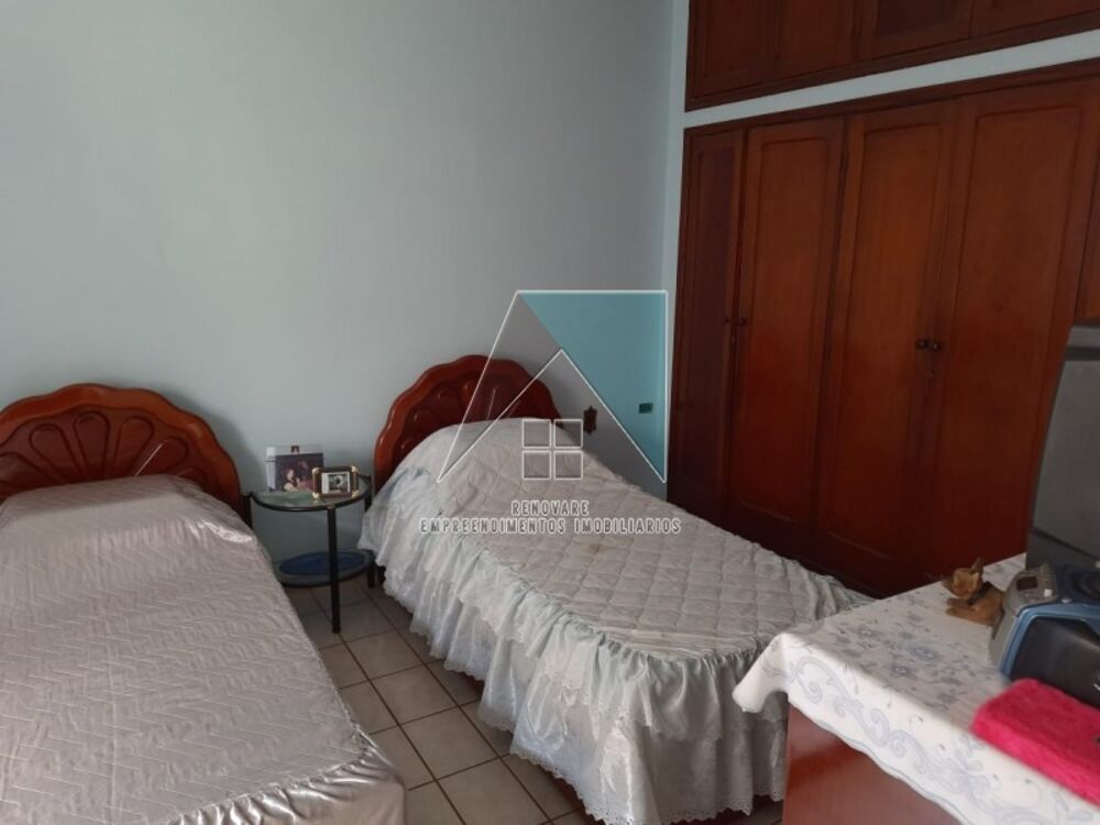 Casa à venda com 4 quartos, 170m² - Foto 12