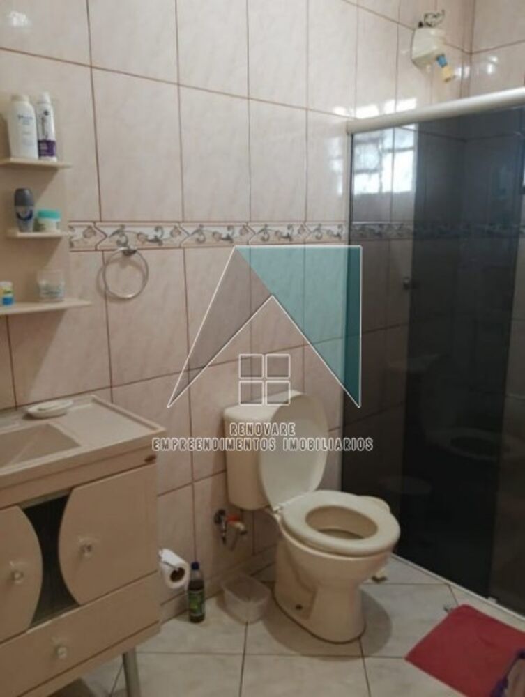 Sobrado à venda com 3 quartos, 251m² - Foto 1
