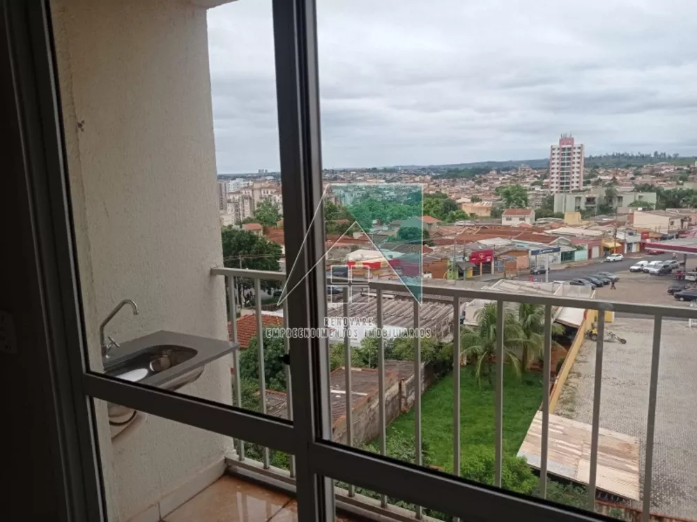 Apartamento à venda com 2 quartos, 63m² - Foto 3