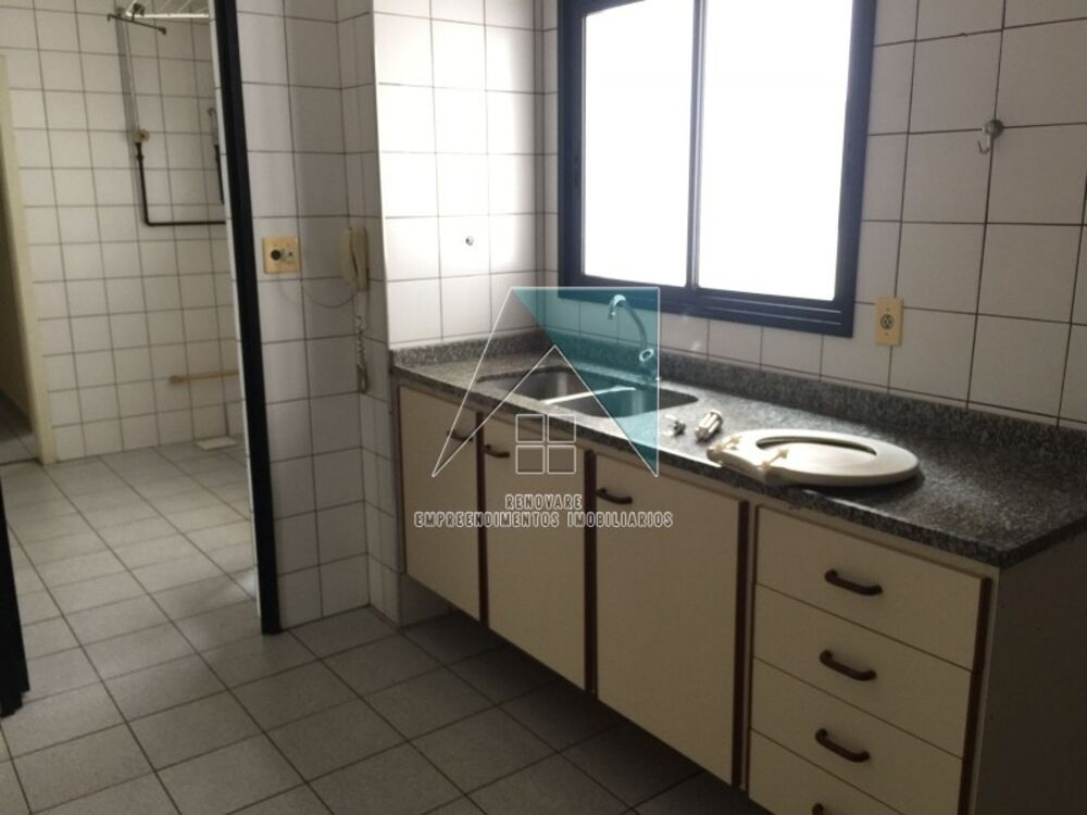 Apartamento à venda com 3 quartos, 124m² - Foto 6