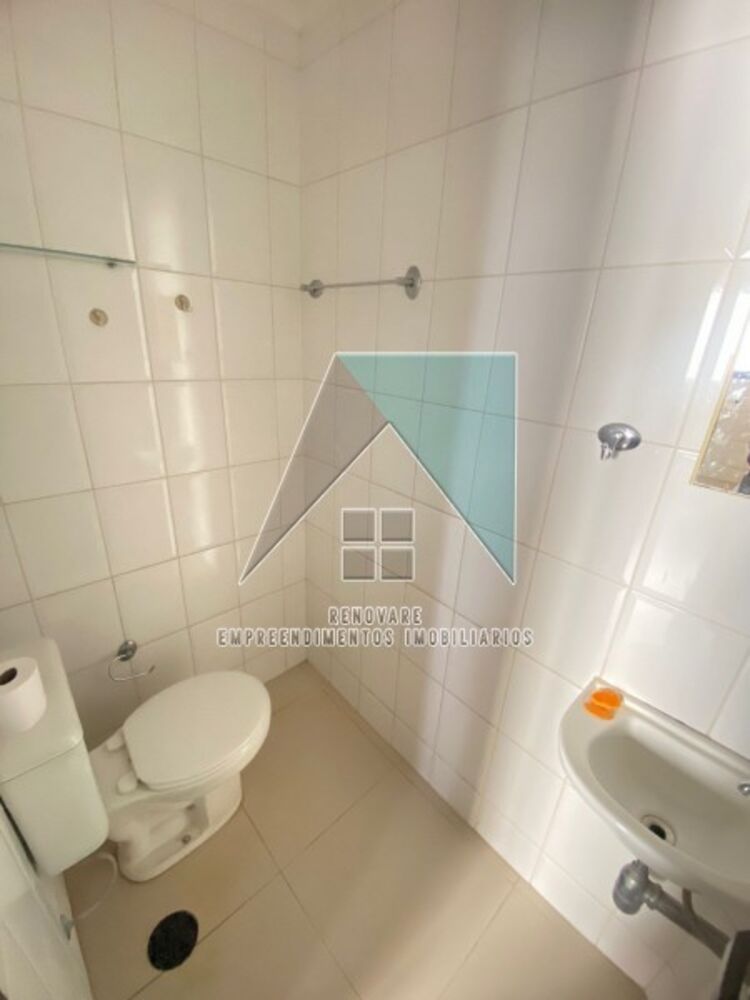 Apartamento para alugar com 5 quartos, 177m² - Foto 1