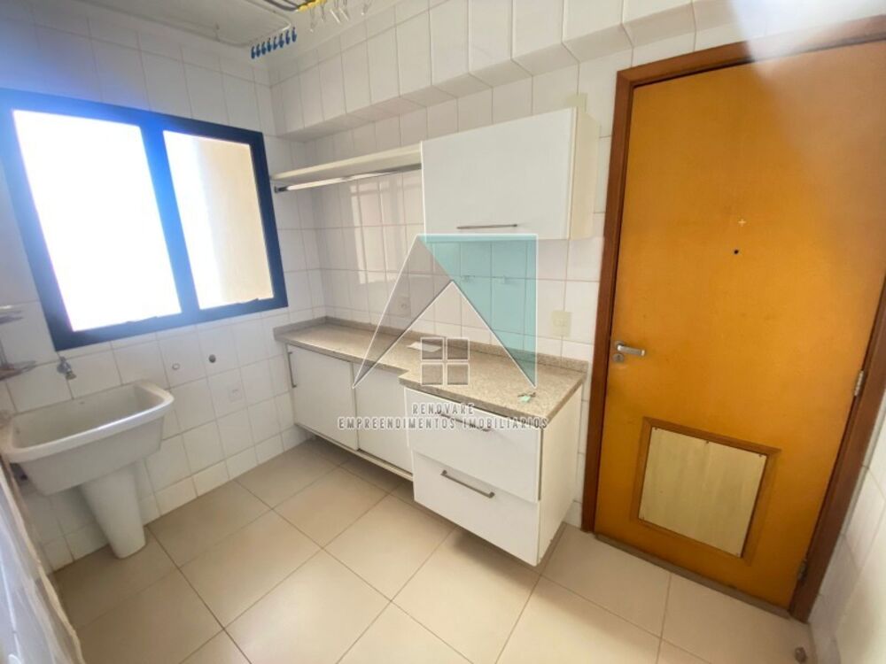 Apartamento para alugar com 5 quartos, 177m² - Foto 2