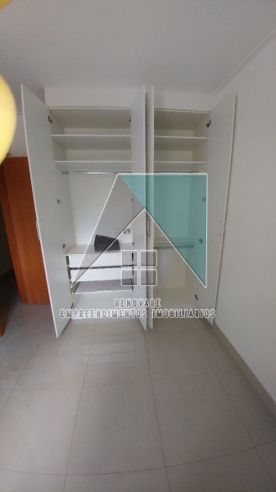 Apartamento para alugar com 3 quartos, 139m² - Foto 9