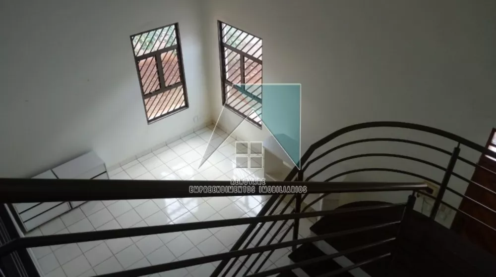 Sobrado à venda e aluguel com 5 quartos, 285m² - Foto 3