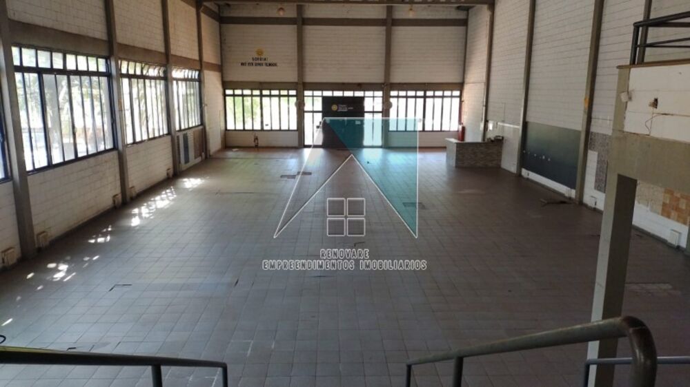 Prédio Inteiro - Foto 1