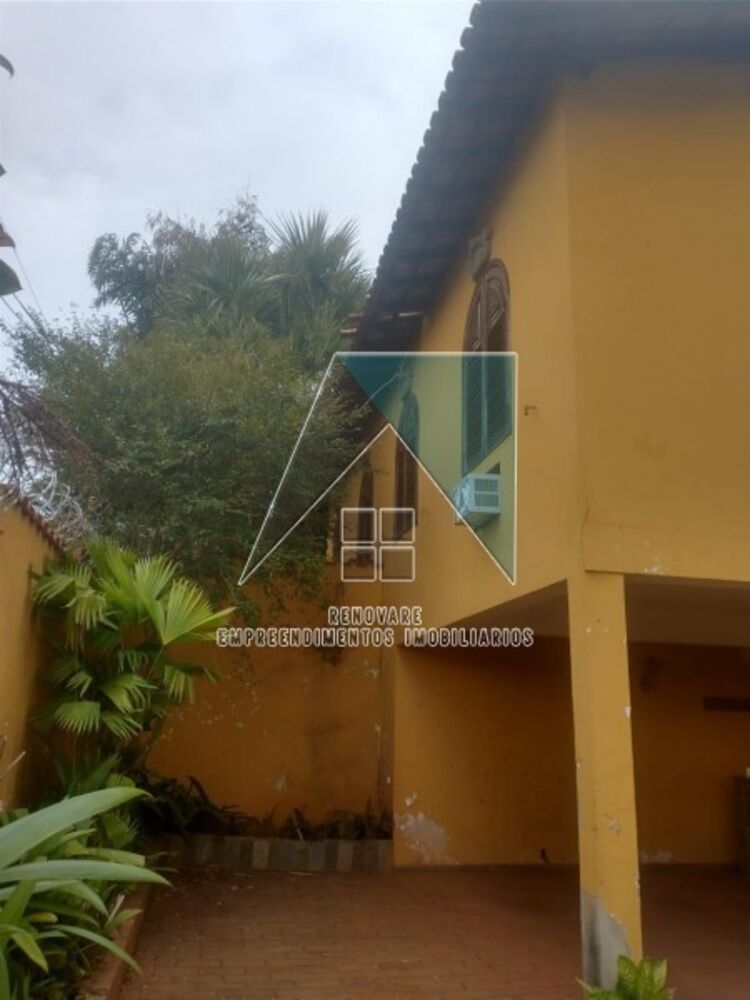 Casa à venda e aluguel com 4 quartos, 500m² - Foto 2