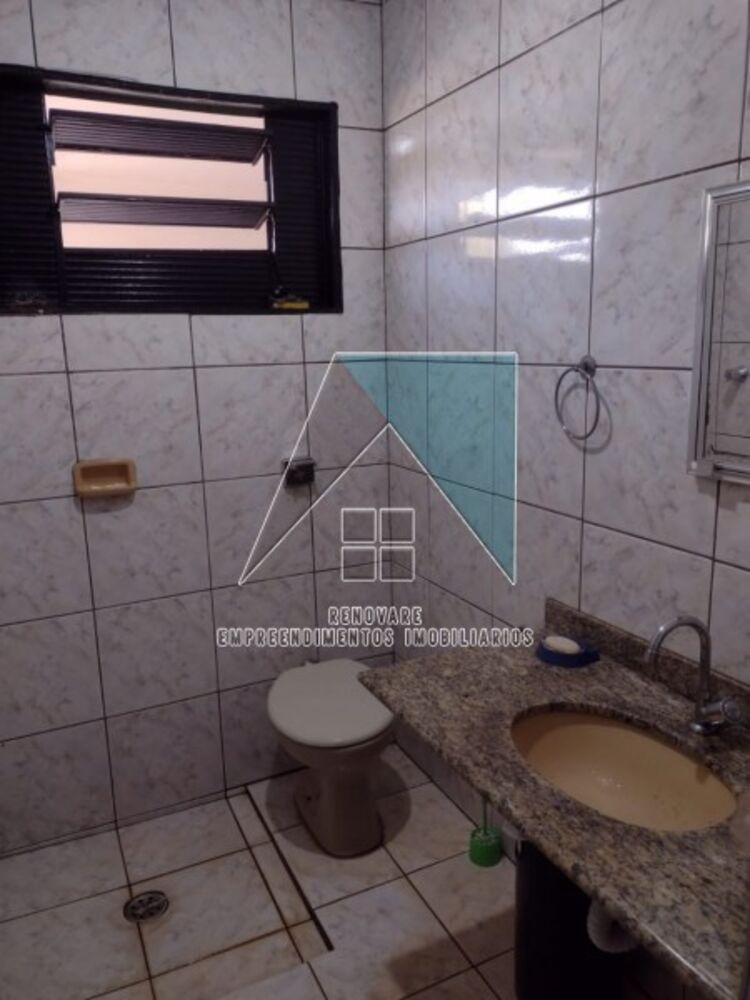 Casa à venda com 2 quartos, 101m² - Foto 1