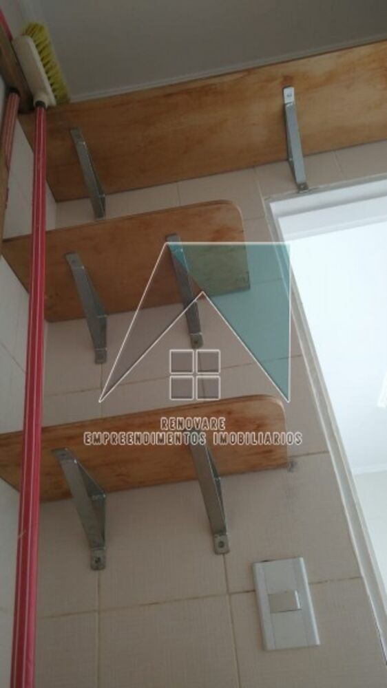Apartamento à venda com 3 quartos, 82m² - Foto 2