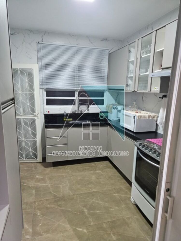 Casa à venda e aluguel com 4 quartos, 280m² - Foto 9