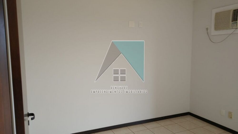 Apartamento à venda com 3 quartos, 127m² - Foto 1