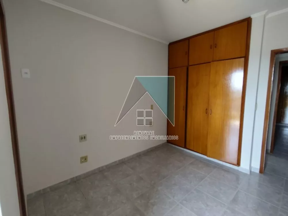 Apartamento para alugar com 3 quartos, 97m² - Foto 11