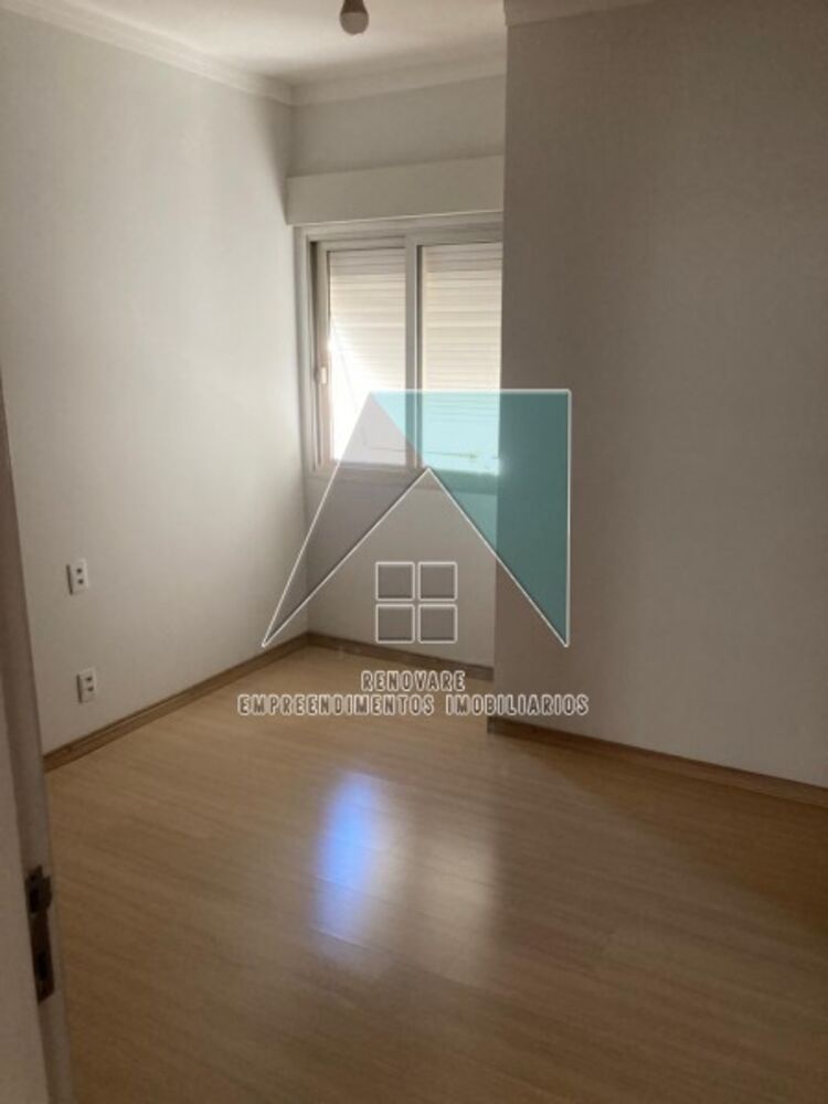 Apartamento à venda com 3 quartos, 97m² - Foto 4