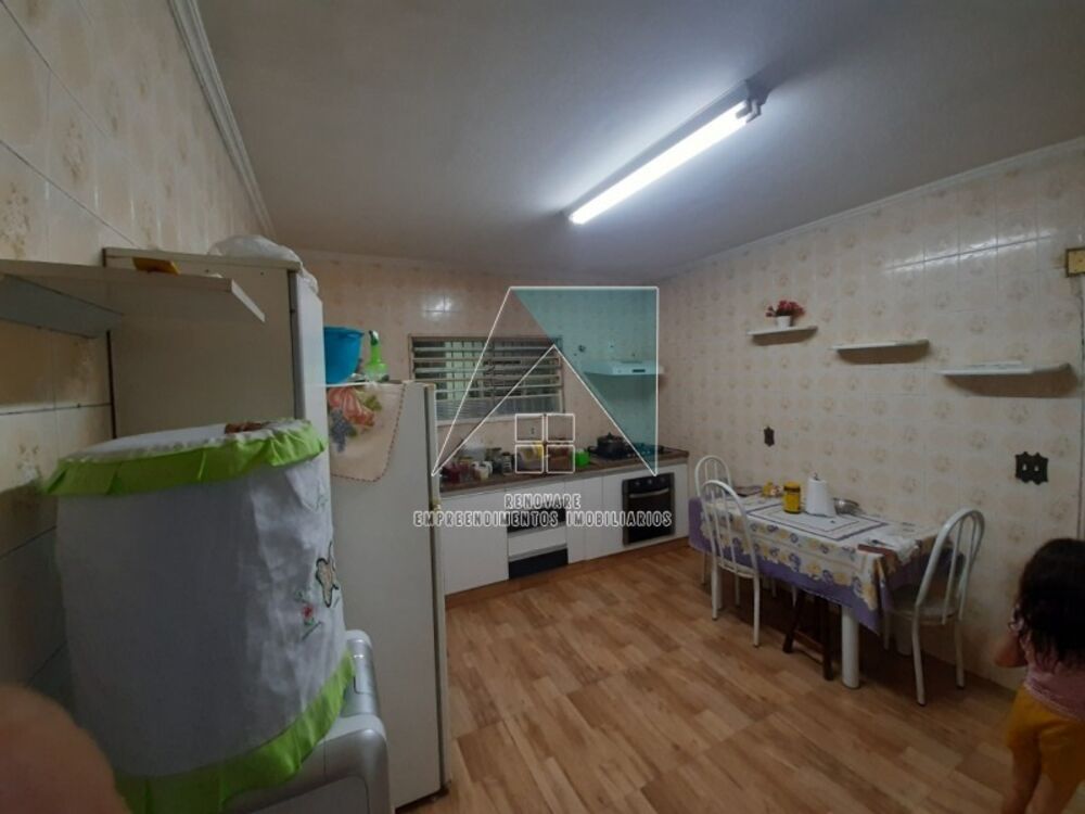 Casa, 3 quartos, 215 m² - Foto 1