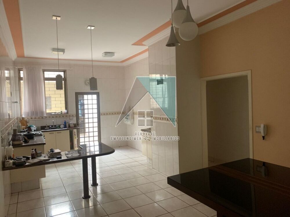 Casa, 3 quartos, 256 m² - Foto 12