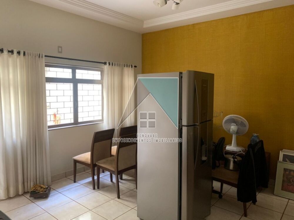 Casa, 3 quartos, 256 m² - Foto 9