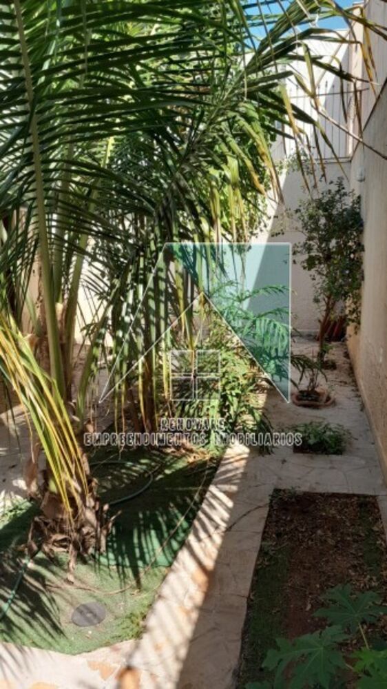 Casa à venda com 5 quartos, 189m² - Foto 10