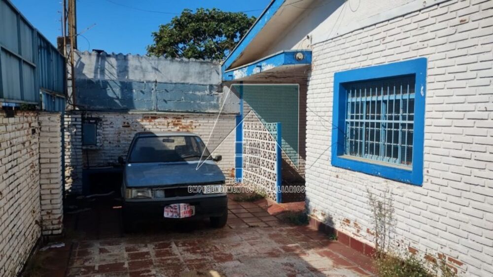 Casa à venda e aluguel com 4 quartos, 169m² - Foto 3