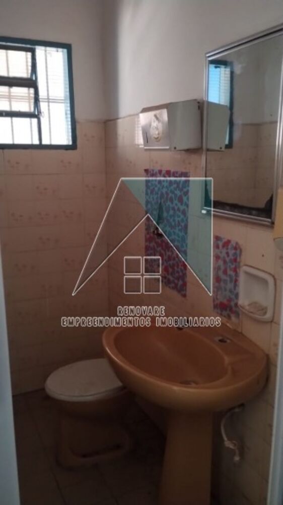 Casa à venda e aluguel com 4 quartos, 169m² - Foto 2