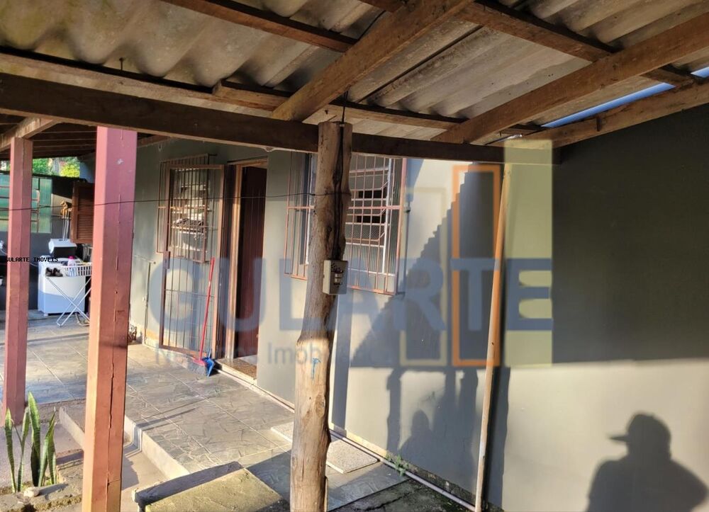 Casa à venda com 3 quartos, 160m² - Foto 1