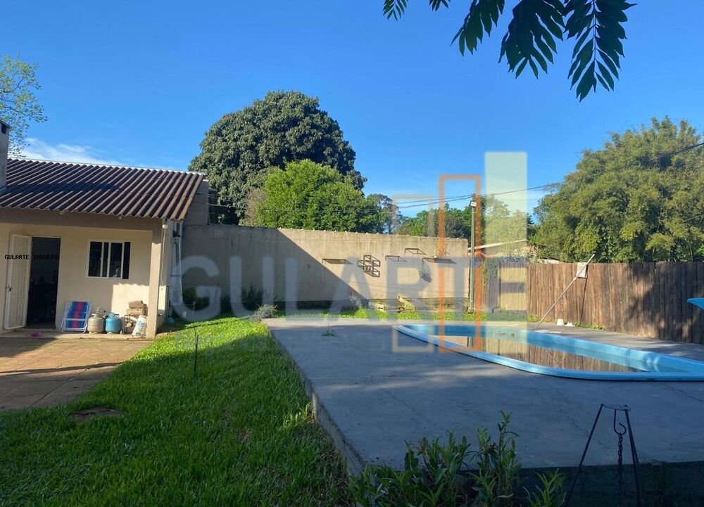 Casa à venda com 3 quartos, 150m² - Foto 1